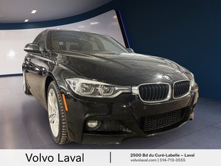 BMW 330i XDrive Sedan Moteur à 4 cylindres 2.0l 4 roues motrices 2018