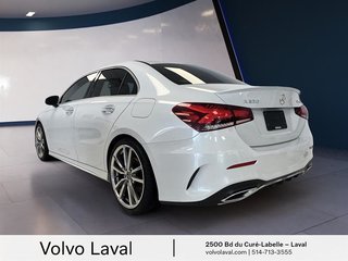 Mercedes-Benz A220 4MATIC Sedan 2020 à Laval, Québec - 5 - w320h240px