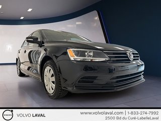 2015 Volkswagen Jetta Trendline 2.0 6sp at 4 Cylinder Engine 2.0L Front Wheel Drive