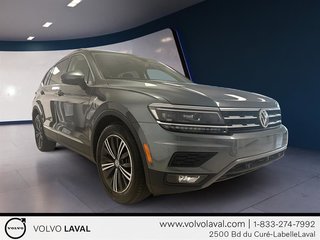 2018 Volkswagen Tiguan Highline 2.0T 8sp at w/Tip 4M 4 Cylinder Engine 2.0L All Wheel Drive