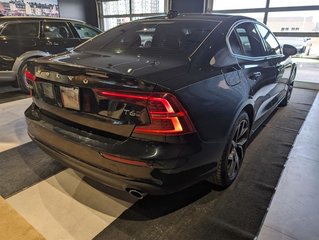 2021  S60 T6 AWD Momentum in Laval, Quebec - 4 - w320h240px