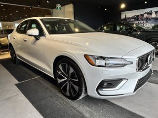 2023  S60 B5 AWD Plus - Bright in Laval, Quebec - 5 - w320h240px