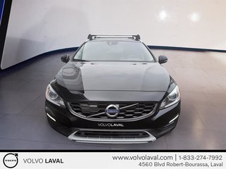 Volvo V60 Cross Country T5 AWD Premier Moteur à 4 cylindres 2.0l 4 roues motrices 2017