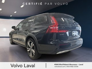 Volvo V60 Cross Country B5 AWD Plus 2024 à Laval, Québec - 4 - w320h240px