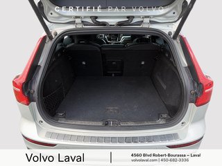 Volvo V60 R-Design 2019 à Laval, Québec - 6 - w320h240px