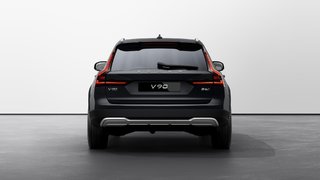 2026 Volvo V90 Cross Country Ultra in Laval, Quebec - 4 - w320h240px