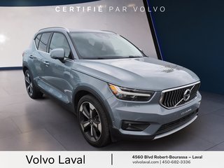 Volvo XC40 T5 AWD Inscription Moteur à 4 cylindres 2.0L/120CI 4 roues motrices 2020