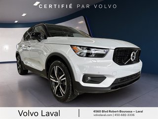 Volvo XC40 T5 AWD R-Design Moteur à 4 cylindres 2.0L/120CI 4 roues motrices 2022