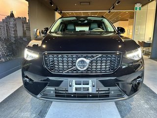 2023  XC40 B5 AWD Ultimate - Dark in Laval, Quebec - 6 - w320h240px