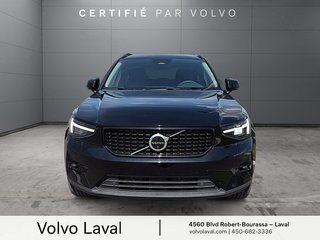 Volvo XC40 Ultimate Dark Theme 2023 à Laval, Québec - 2 - w320h240px