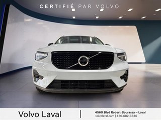 Volvo XC40 B5 AWD Plus Dark Theme 2024 à Laval, Québec - 2 - w320h240px