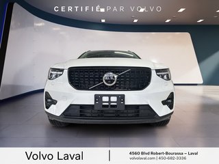 2024 Volvo XC40 B5 AWD Plus Dark Theme 4 Cylinder Engine 2.0L All Wheel Drive