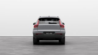 Volvo XC40 Plus Dark Theme 2025 à Laval, Québec - 4 - w320h240px