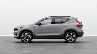 Volvo XC40 Plus Dark Theme 2025 à Laval, Québec - 6 - w320h240px