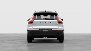 Volvo XC40 Ultra Black Edition 2026 à Laval, Québec - 6 - w320h240px