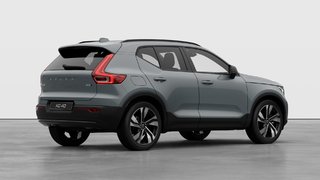 2026 Volvo XC40 Ultra Dark Theme in Laval, Quebec - 4 - w320h240px