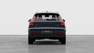 2026 Volvo XC40 Ultra Dark Theme in Laval, Quebec - 6 - w320h240px