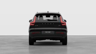 2026 Volvo XC40 Plus Dark Theme in Laval, Quebec - 6 - w320h240px