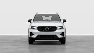 Volvo XC40 Plus Dark Theme 2026 à Laval, Québec - 5 - w320h240px
