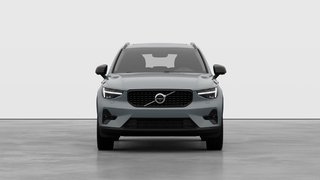 2026 Volvo XC40 Plus Dark Theme in Laval, Quebec - 5 - w320h240px