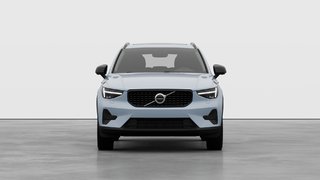 2026 Volvo XC40 Core Dark Theme in Laval, Quebec - 5 - w320h240px