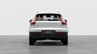 Volvo XC40 Ultra Dark Theme 2026 à Laval, Québec - 6 - w320h240px
