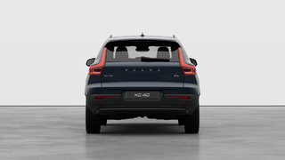 2026 Volvo XC40 Ultra Dark Theme in Laval, Quebec - 6 - w320h240px