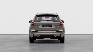 Volvo XC60 Plug-In Hybrid Plus Dark Theme 2026 à Laval, Québec - 6 - w320h240px