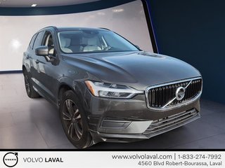 Volvo XC60 T6 AWD Momentum Moteur à 4 cylindres 2.0l 4 roues motrices 2018