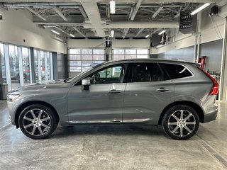 2021  XC60 T6 AWD Inscription in Laval, Quebec - 2 - w320h240px