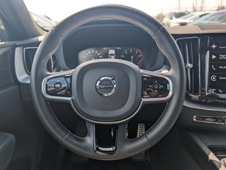 2021 Volvo XC60 T6 AWD R-Design  All Wheel Drive