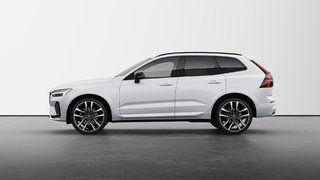 Volvo XC60 Ultra Dark Theme 2025 à Laval, Québec - 6 - w320h240px