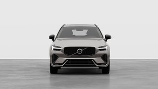 2026 Volvo XC60 Plus Dark Theme in Laval, Quebec - 5 - w320h240px