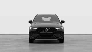 2027 Volvo XC60 Plus (Dark Theme) in Laval, Quebec - 5 - w320h240px