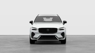 Volvo XC60 Plus Black Edition 2027 à Laval, Québec - 5 - w320h240px