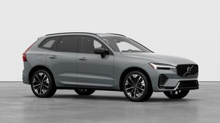 Volvo XC60 Plus (Dark Theme) 2027 à Laval, Québec - 3 - w320h240px