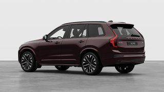 Volvo XC90 Plus Dark Theme 2026 à Laval, Québec - 2 - w320h240px
