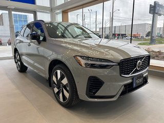 2025 Volvo XC60 Plug-in Hybrid Plus Dark Theme 4 Cylinder Engine 2.0L All Wheel Drive