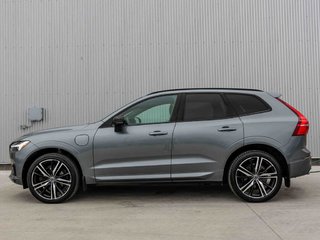 2021 Volvo XC60 R-Design 4 Cylinder Engine 2.0L All Wheel Drive