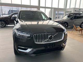 2025 Volvo XC90 Ultra Bright Theme 4 Cylinder Engine 2.0L All Wheel Drive