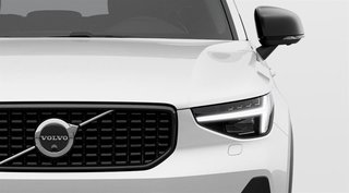 2024 Volvo XC40 B5 AWD Ultimate Dark Theme in Ajax, Ontario at Volvo Cars Lakeridge - 3 - w320h240px