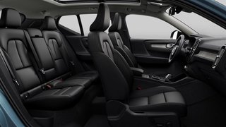 2025 Volvo XC40 B5 AWD Ultra Dark Theme in Ajax, Ontario at Volvo Cars Lakeridge - 4 - w320h240px