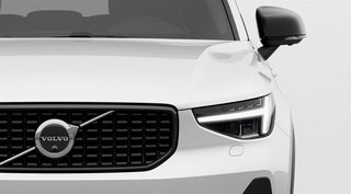 2025 Volvo XC40 B5 AWD Plus Dark Theme in Ajax, Ontario at Volvo Cars Lakeridge - 5 - w320h240px