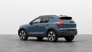 2025 Volvo XC40 B5 AWD Plus Dark Theme in Ajax, Ontario at Volvo Cars Lakeridge - 2 - w320h240px