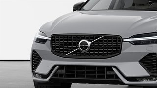 2025 Volvo XC60 B5 AWD Ultra Dark Theme in Ajax, Ontario at Volvo Cars Lakeridge - 5 - w320h240px