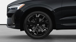 2025 Volvo XC60 B5 AWD Ultra Black Edition in Ajax, Ontario at Volvo Cars Lakeridge - 2 - w320h240px