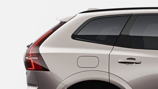 2025 Volvo XC60 B5 AWD Ultra Dark Theme in Ajax, Ontario at Volvo Cars Lakeridge - 4 - w320h240px