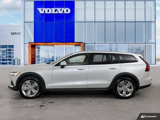 2024 Volvo V60 Cross Country CORE 2.0L I4 Direct-Injected Turbocharged -inc: start/stop All Wheel Drive
