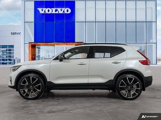 2024 Volvo XC40 ULTIMATE DARK THEME 2.0L I4 Direct-Injected Turbocharged All Wheel Drive