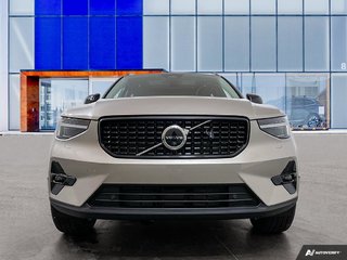 2024 Volvo XC40 PLUS DARK THEME 2.0L I4 Direct-Injected Turbocharged All Wheel Drive